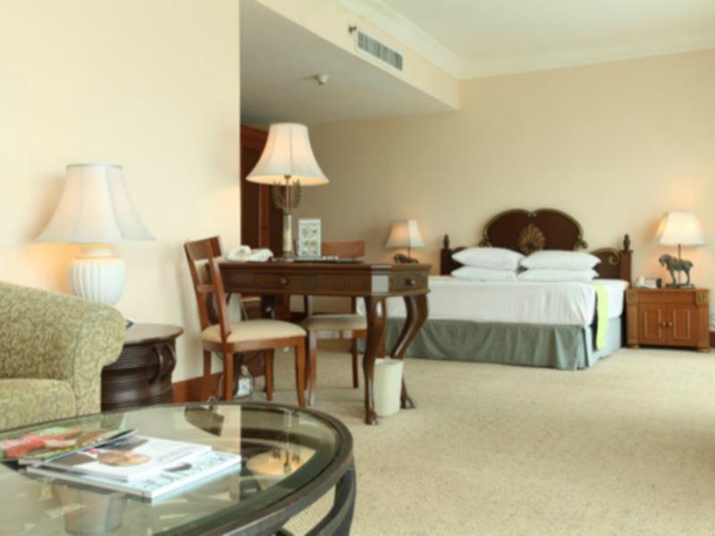 فندق بالاس أوف ذي جولدن هورسيز سيري كيمبانغان المظهر الخارجي الصورة A room at the hotel